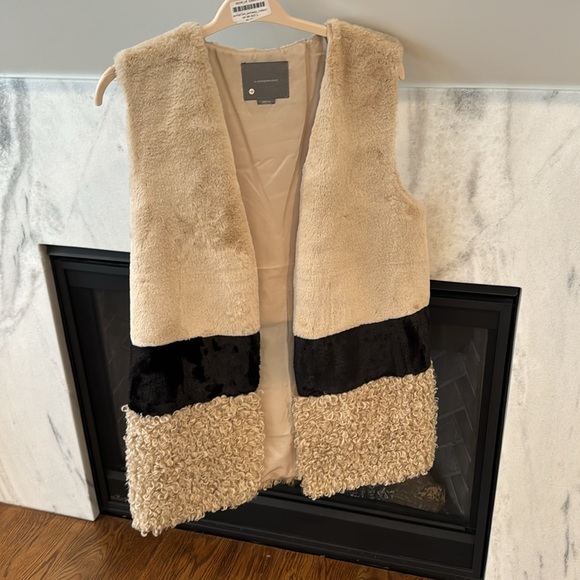 Anthropologie Lindsie Sherpa Vest Cream Black - Picture 5 of 6
